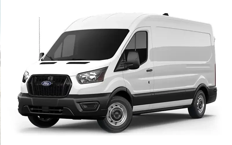 Regular Wheelbase / Medium Roof