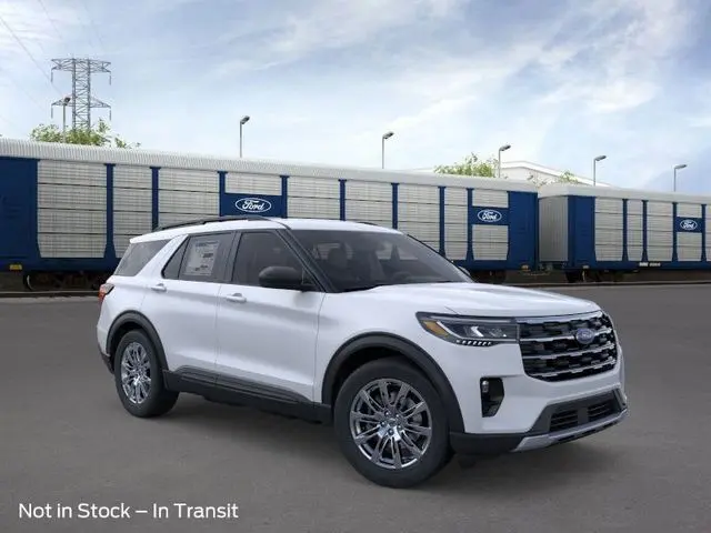 2026 Ford Explorer Active's photo