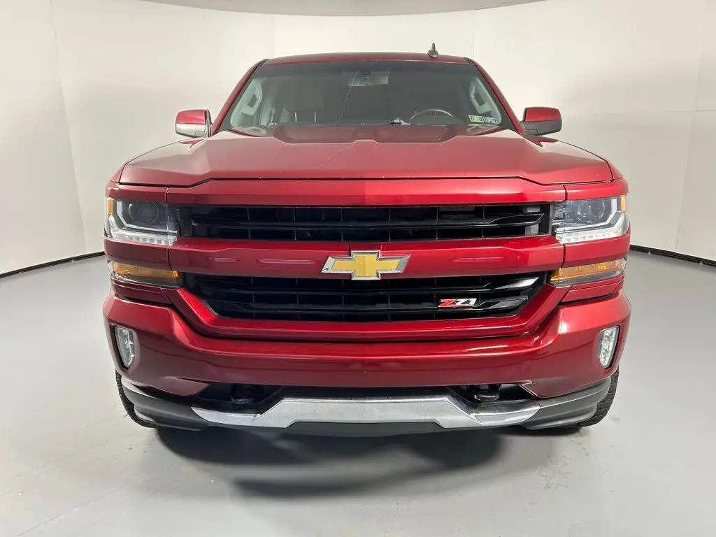 Used 2018 Chevrolet Silverado 1500 LT Z71 with VIN 3GCUKREC9JG615727 for sale in Ewing, NJ