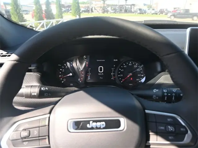 2026 Jeep Compass Latitude photo 19