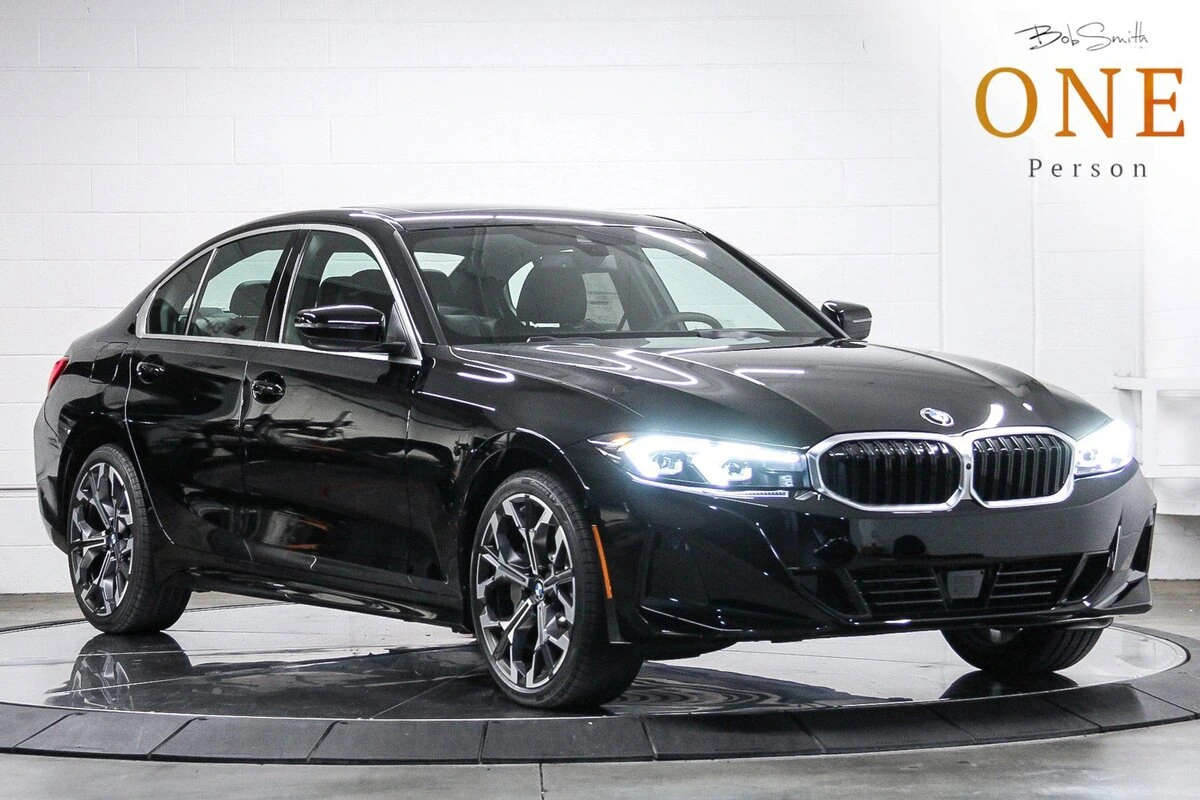 2026 BMW 3 Series 330i Sedan's photo