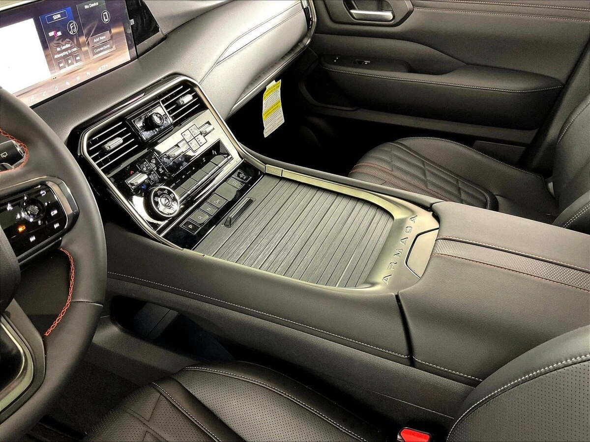 2026 Nissan Armada PRO-4X - Photo 11