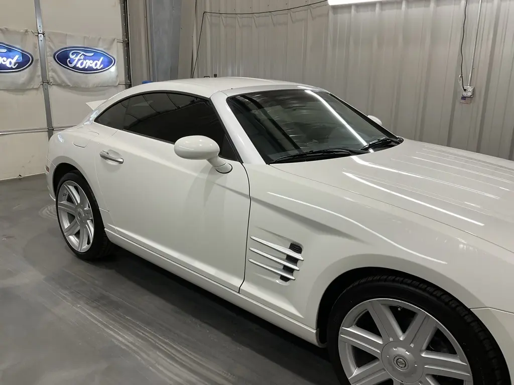 2005 Chrysler Crossfire Limited photo 3