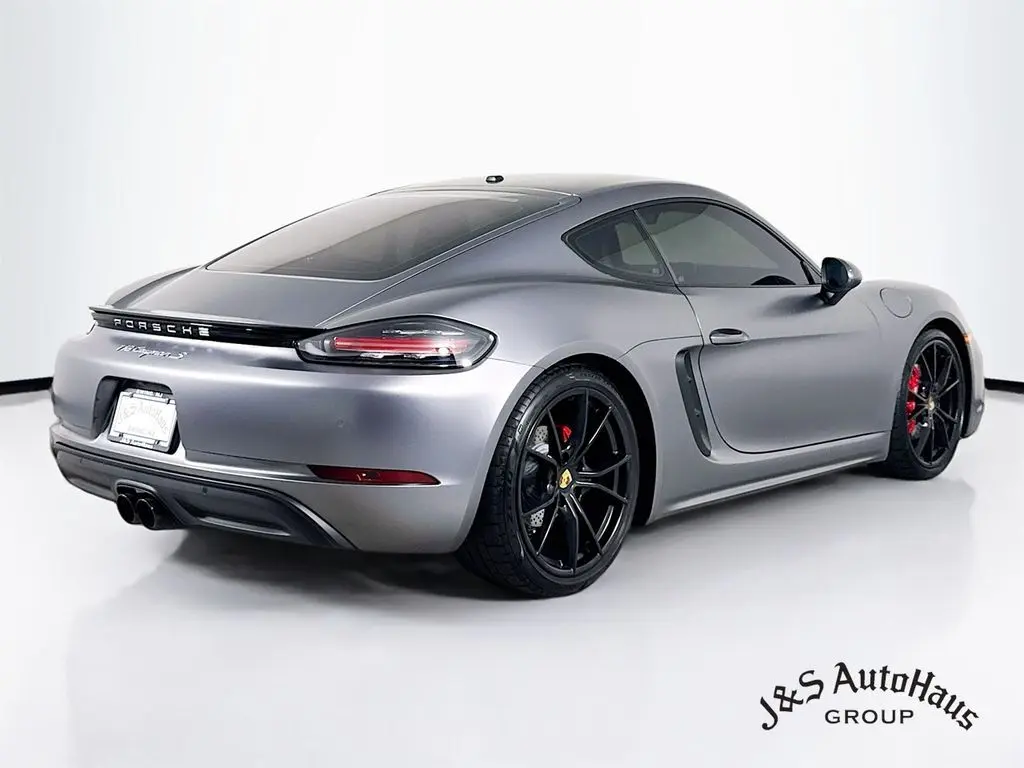 2025 Porsche Cayman S photo 7