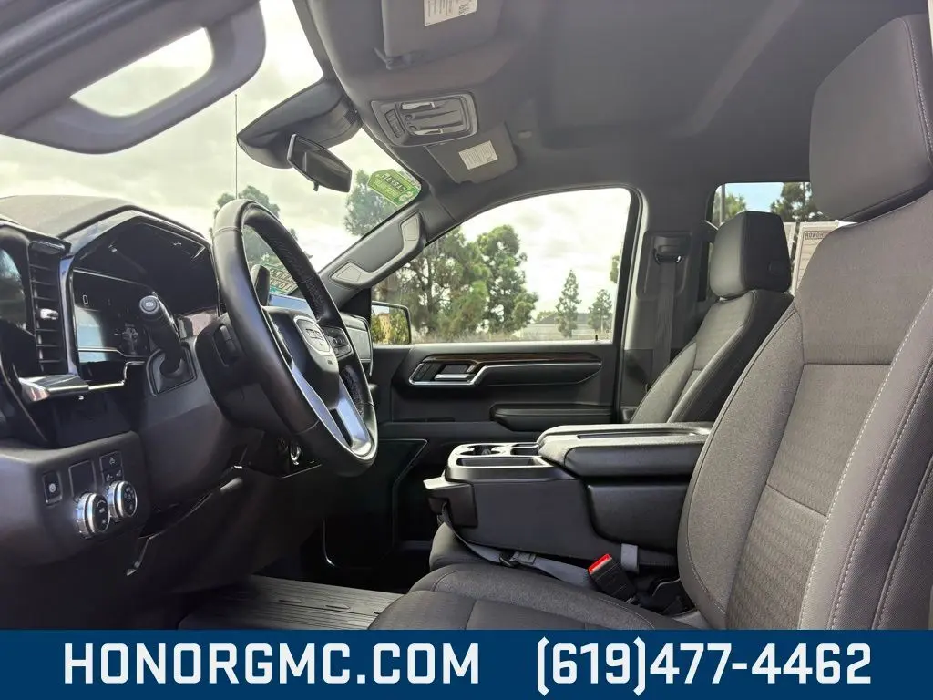 2024 Gmc Sierra Elevation photo 11