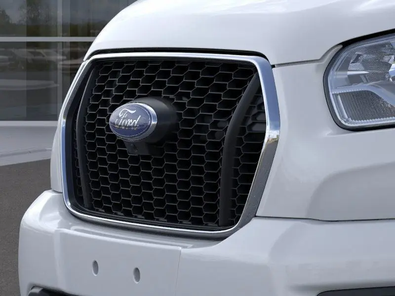 2025 Ford Transit photo 9