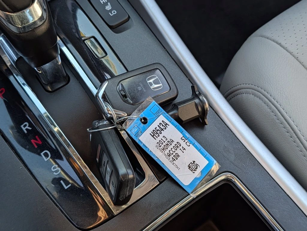 2013 Honda Accord EX-L - Photo 34