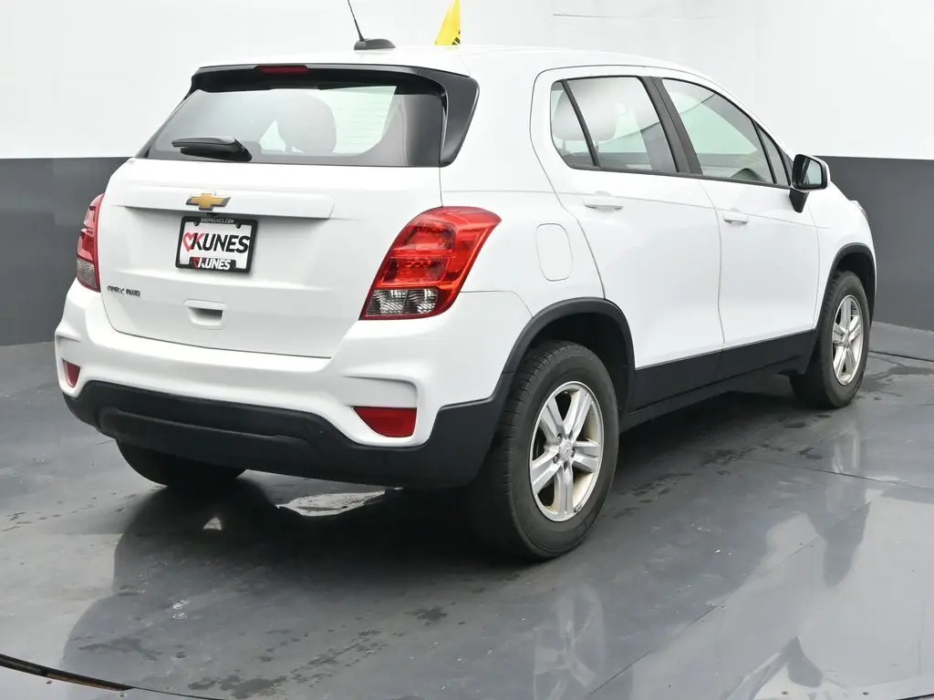 2018 Chevrolet Trax LS photo 8