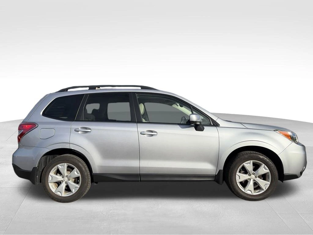 Used 2016 Subaru Forester i Premium with VIN JF2SJADC9GH550214 for sale in Williamsville, NY