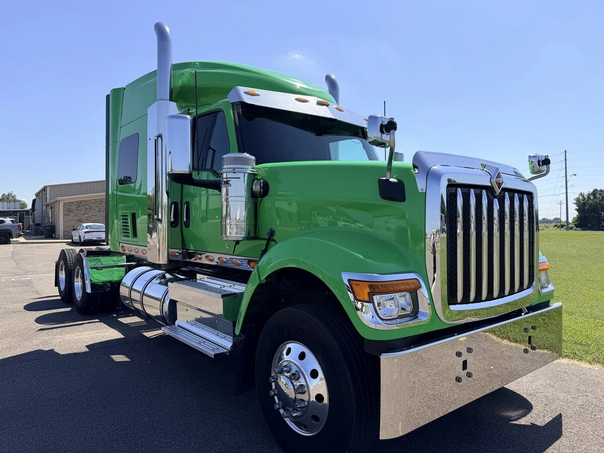 2022 International HX in Union City, TN — photo 3