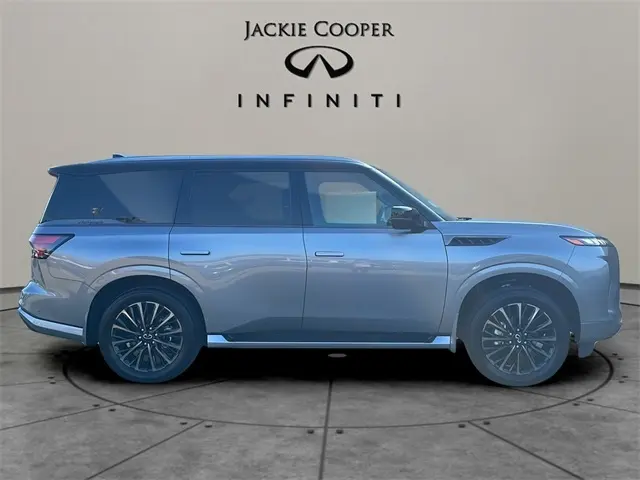 2026 Infiniti QX80 photo 6