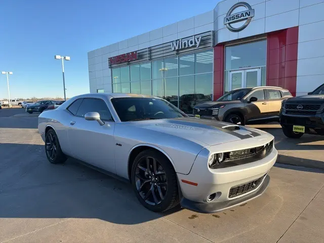 2023 Dodge Challenger R/T's photo