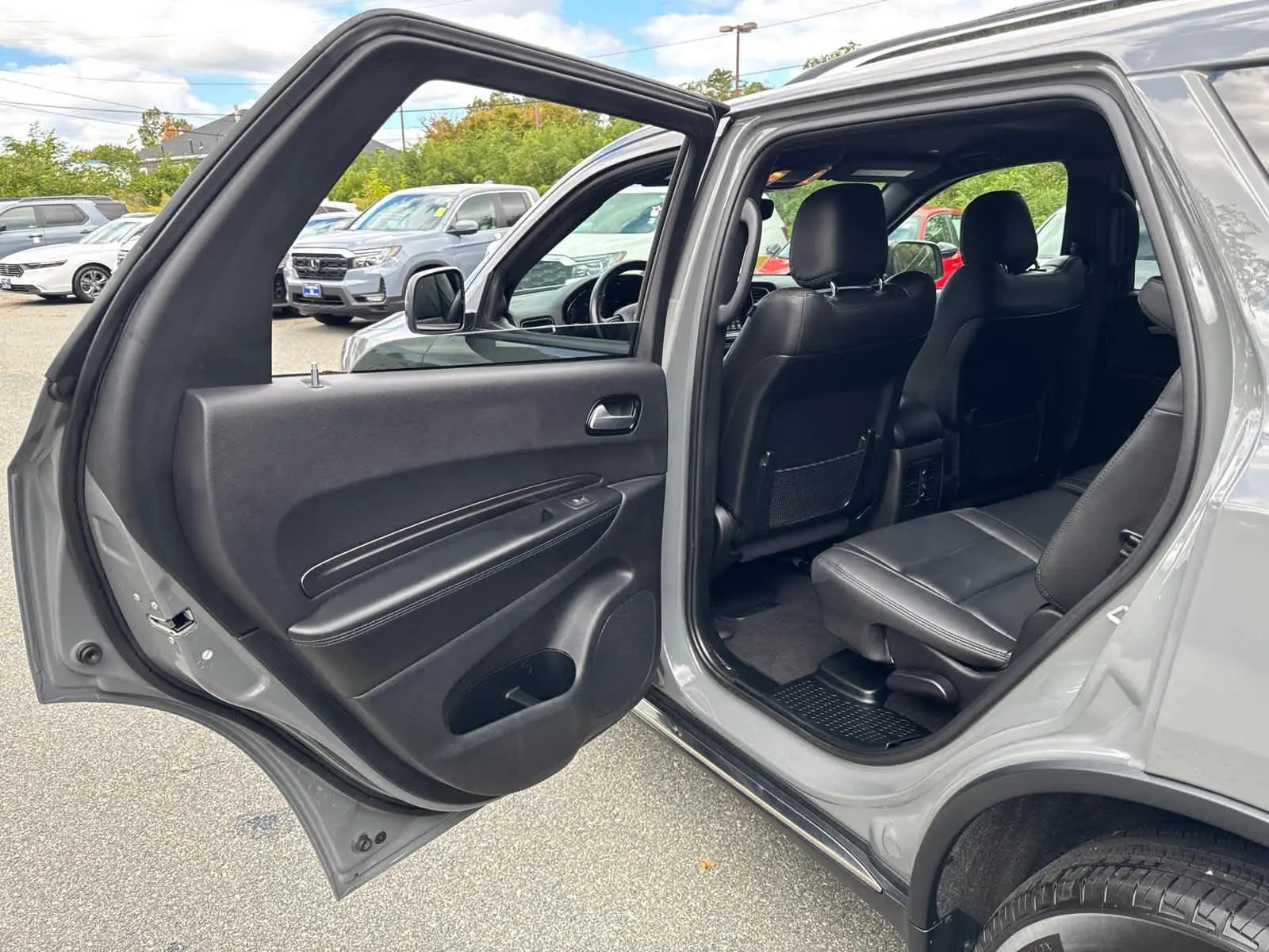 2023 Dodge Durango SXT photo 27