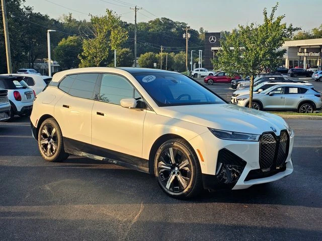 2023 BMW iX