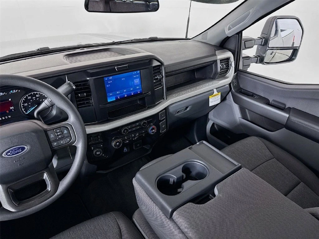 2026 Ford F-350 Super Duty XL - Photo 23