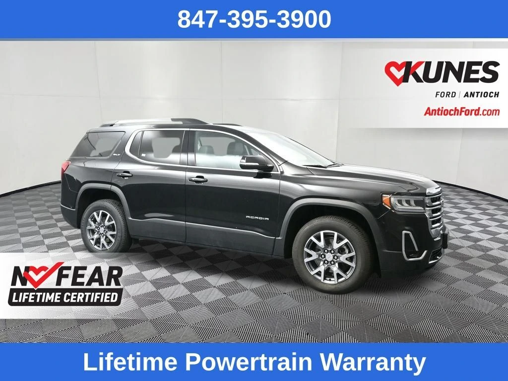 2023 GMC Acadia SLT's photo