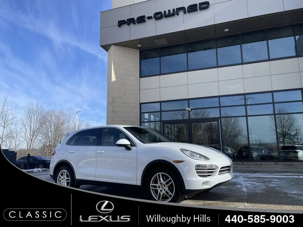 2014 Porsche Cayenne's photo
