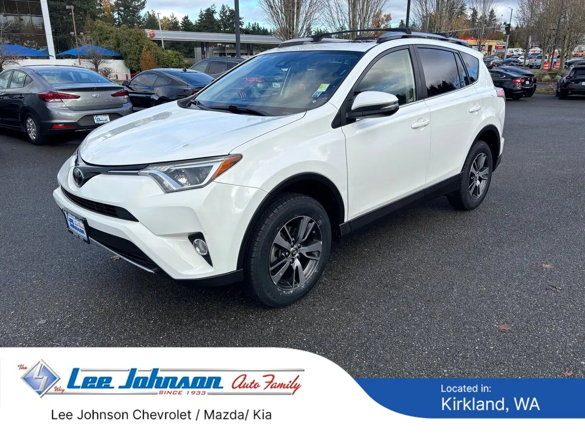 2017 Toyota RAV4 XLE