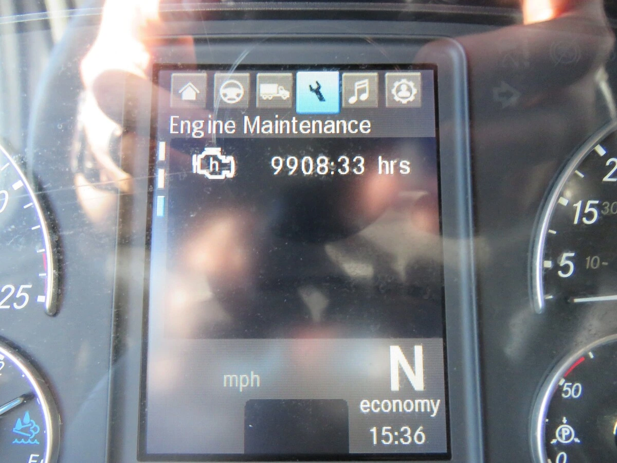 2023 Freightliner Cascadia - image 23