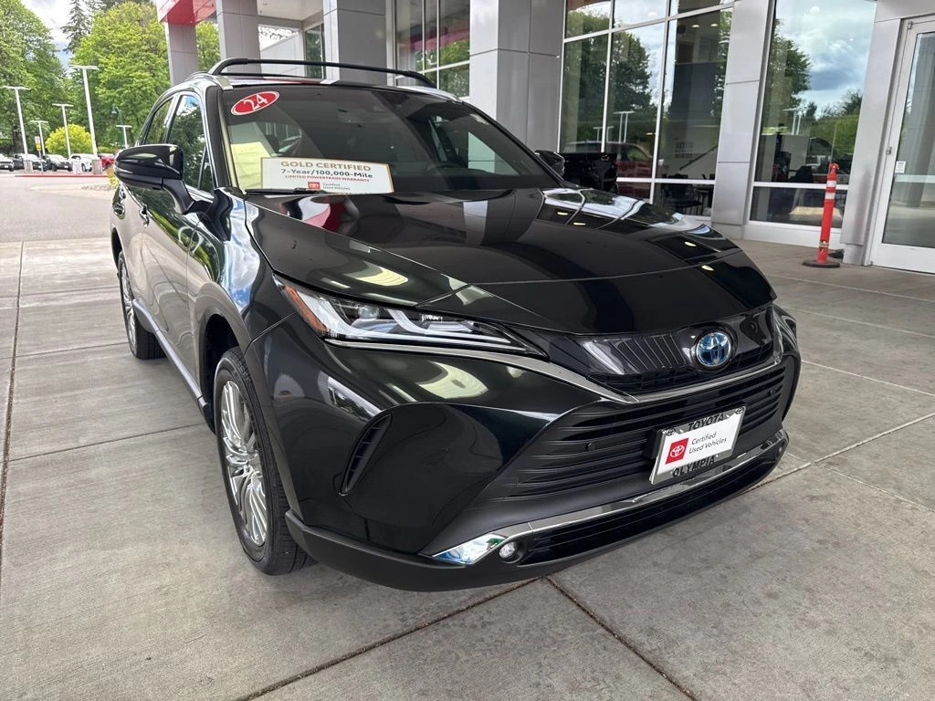 2024 Toyota Venza XLE Hybrid AWD's photo