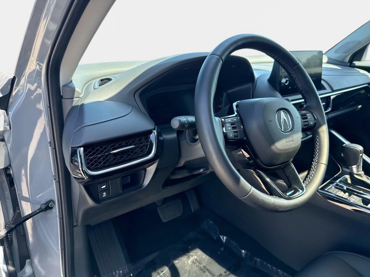 2025 Acura ADX Base - Photo 18