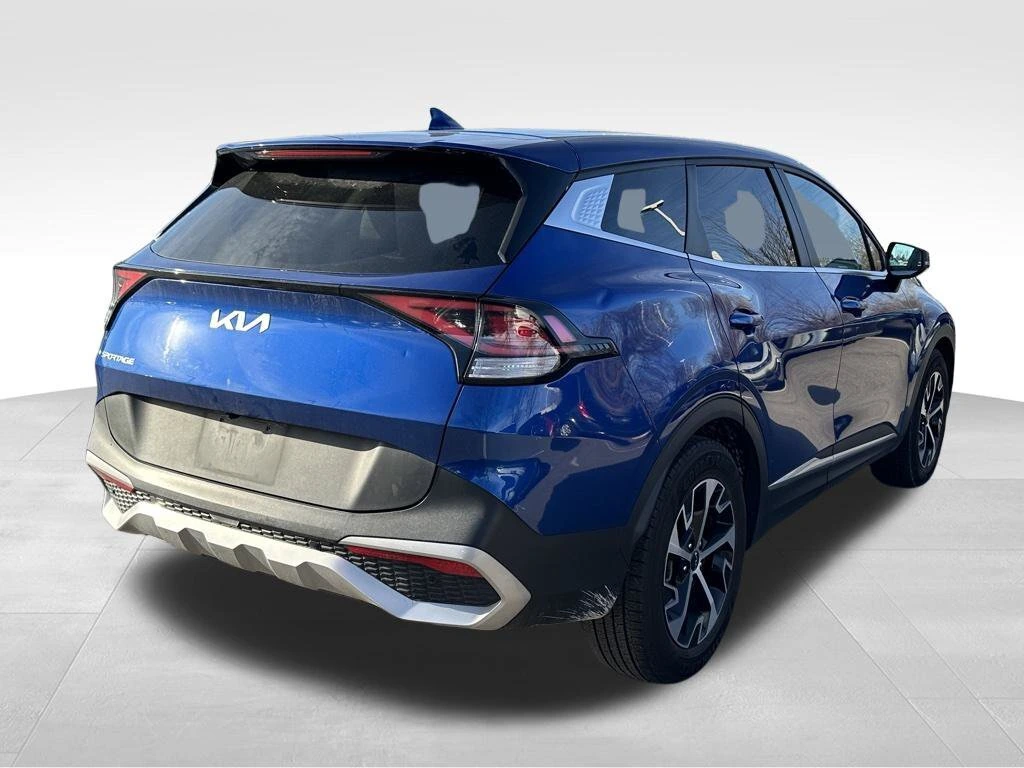2023 Kia Sportage EX - Photo 6