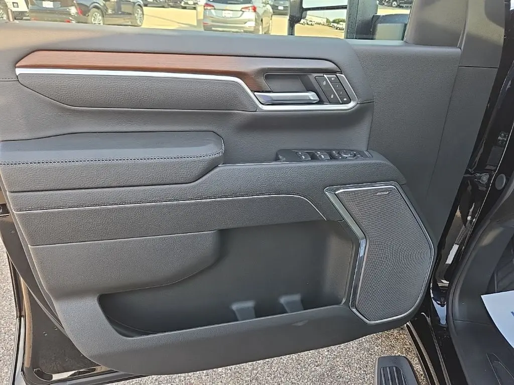 2025 Gmc Sierra HD Denali photo 27
