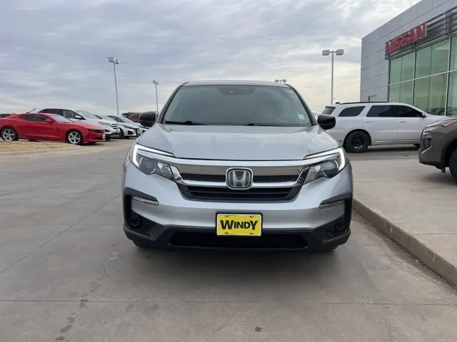 Used 2019 Honda Pilot LX with VIN 5FNYF5H15KB041126 for sale in Elk City, OK
