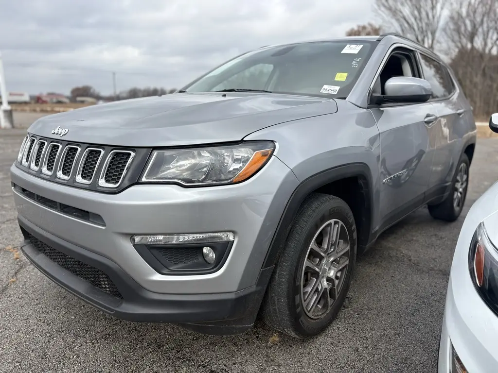 2020 Jeep Compass Sun & Wheel's photo