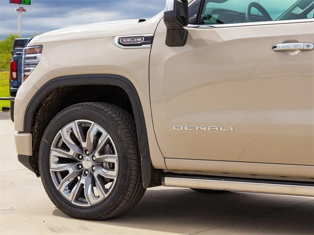 2026 Gmc Sierra 1500 Denali photo 6