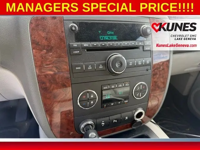 2007 Chevrolet Avalanche LS photo 12