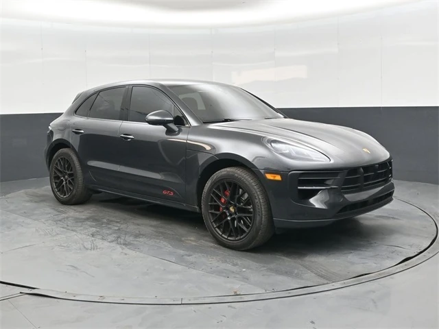 2021 Porsche Macan GTS's photo
