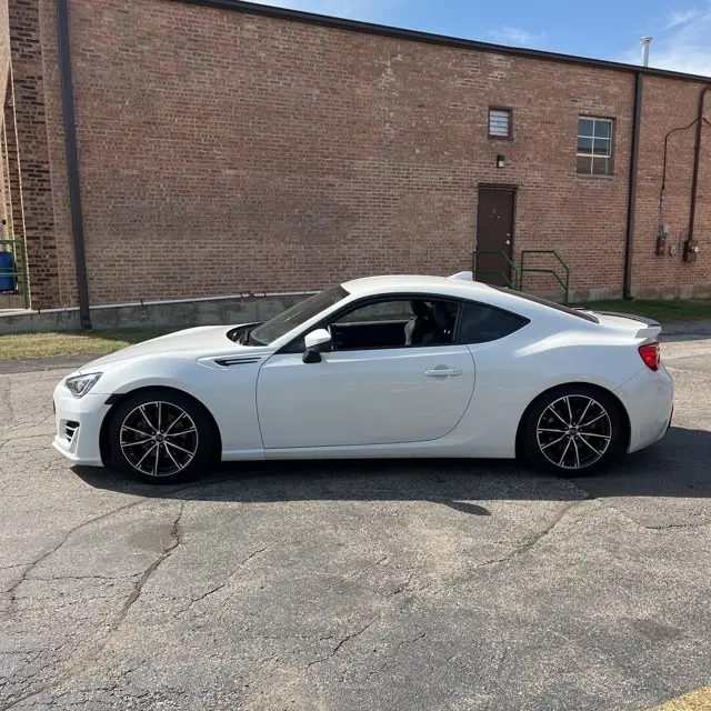 2017 Subaru BRZ Limited photo 2