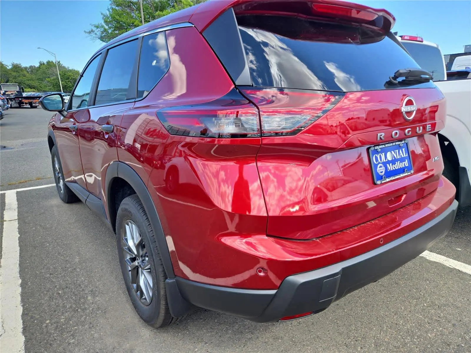 2026 Nissan Rogue S photo 3