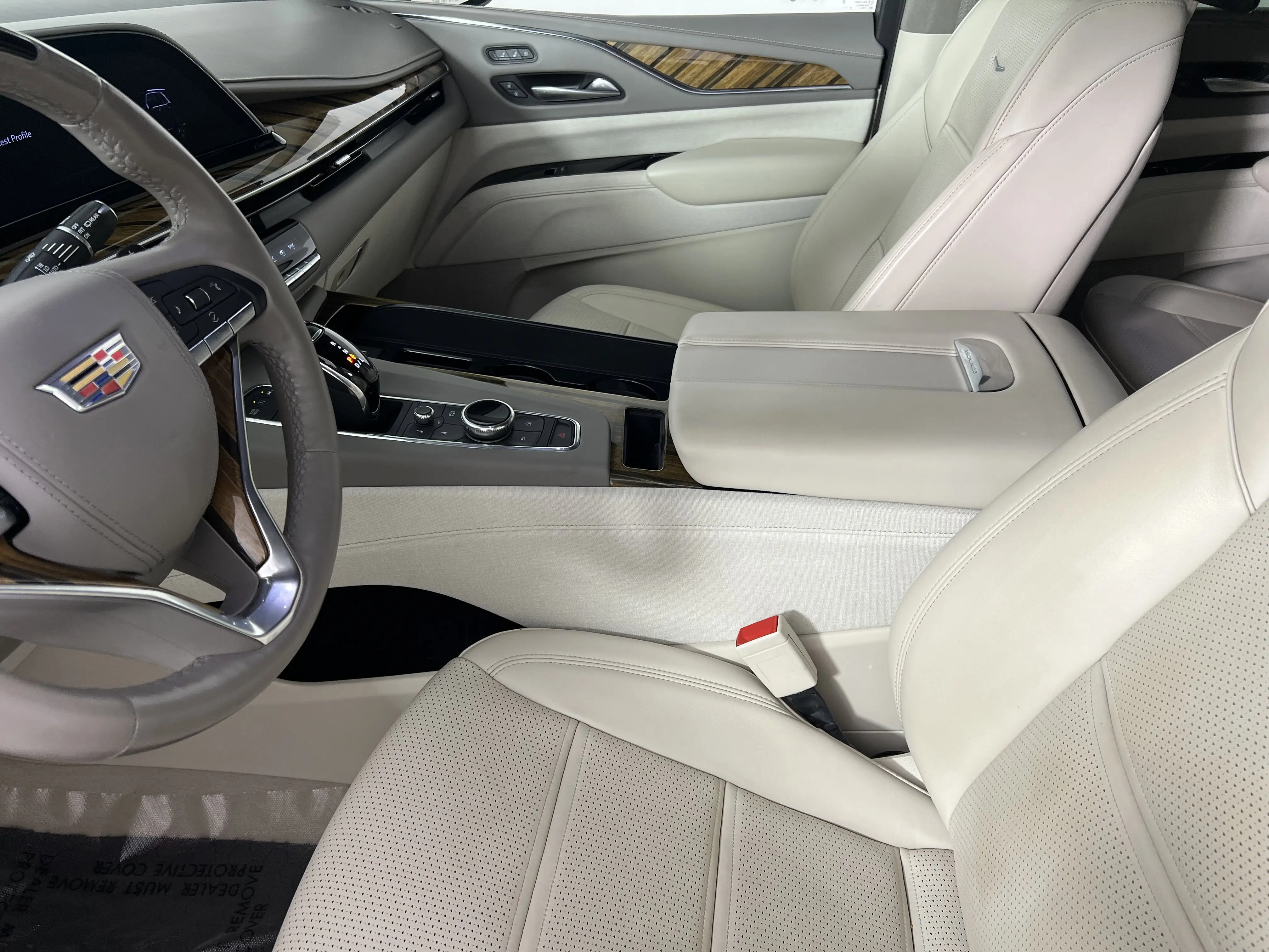 2023 Cadillac Escalade ESV Sport Platinum photo 3