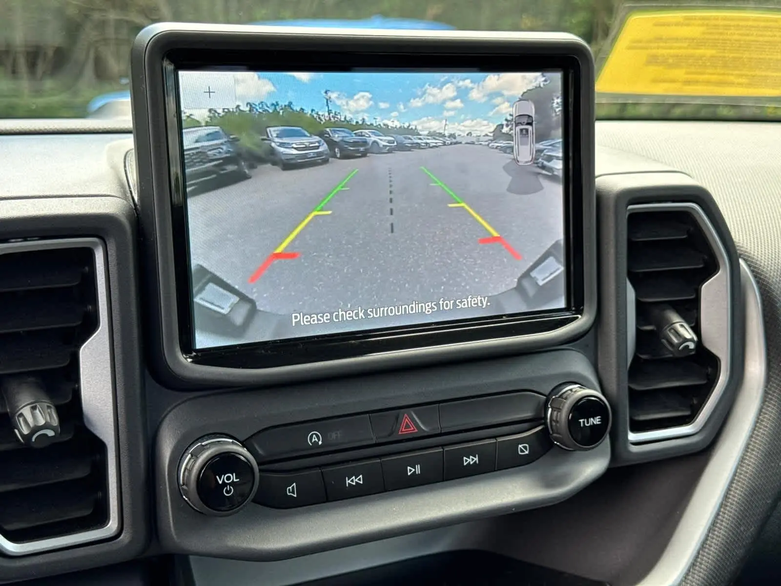 2021 Ford Bronco Sport Outer Banks photo 28