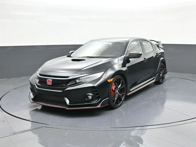 2017 Honda Civic Type-R Touring's photo