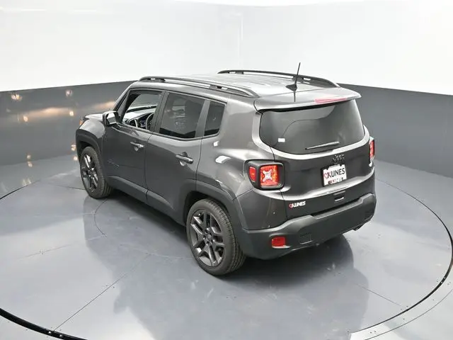 2021 Jeep Renegade Latitude photo 27