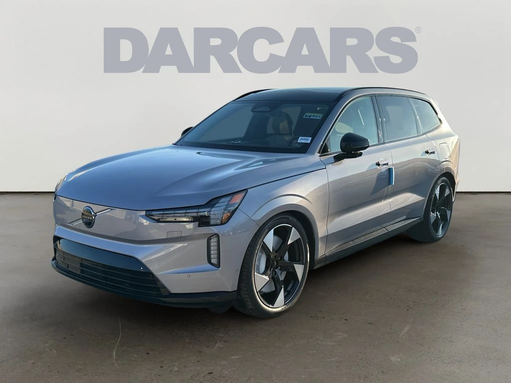 2026 Volvo - image 2