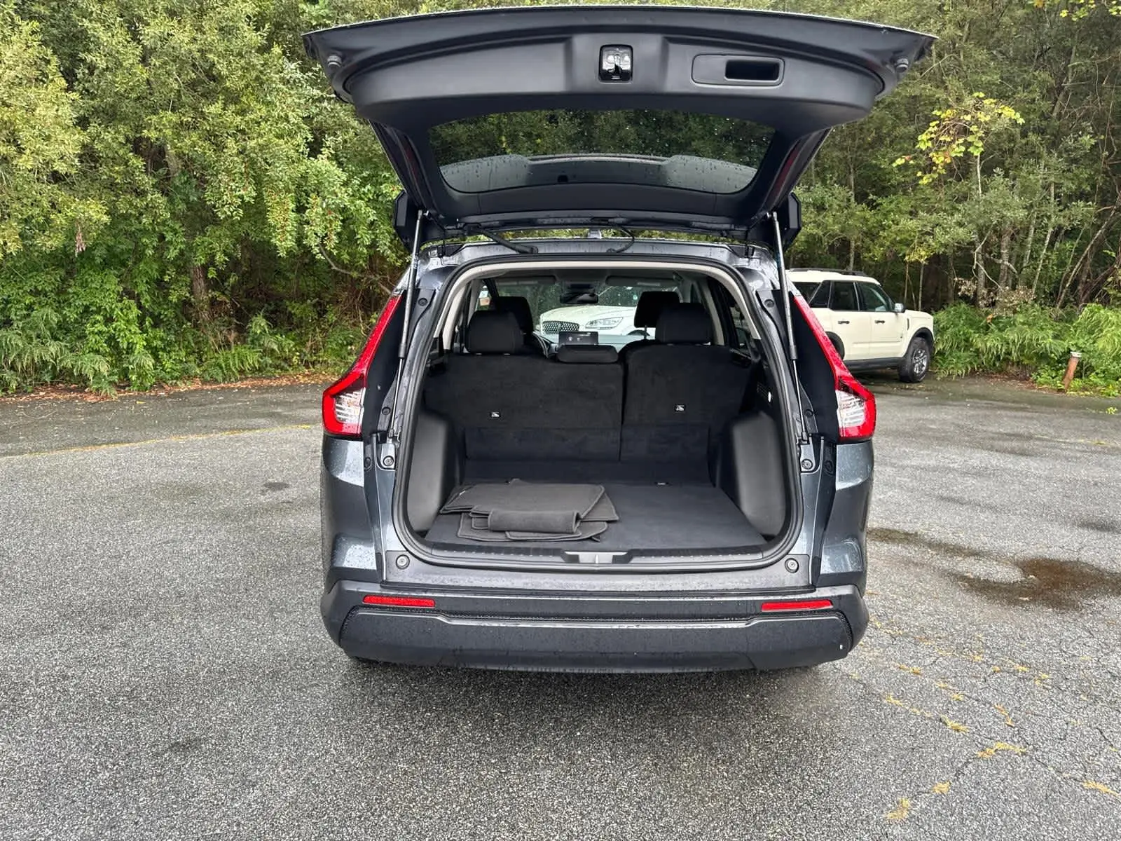 2025 Honda CR-V LX photo 35