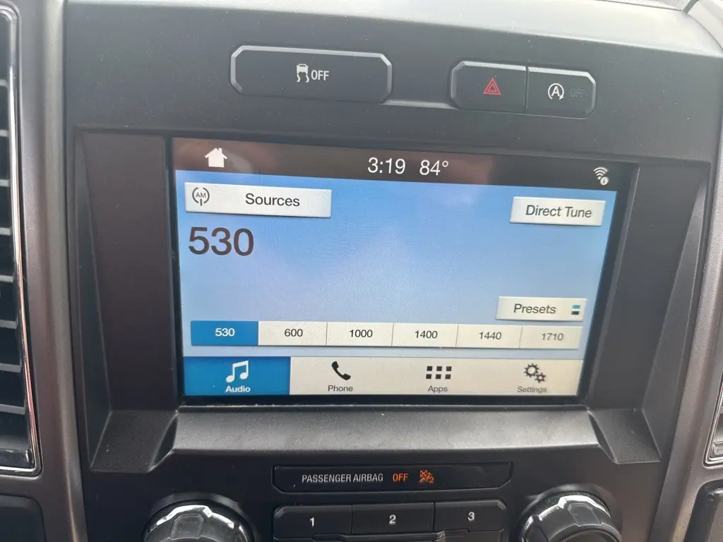 2018 Ford F-150 XLT photo 16