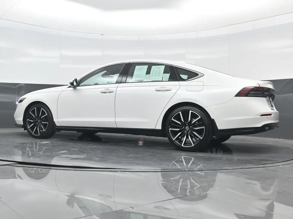 2023 Honda Accord Hybrid Touring photo 47