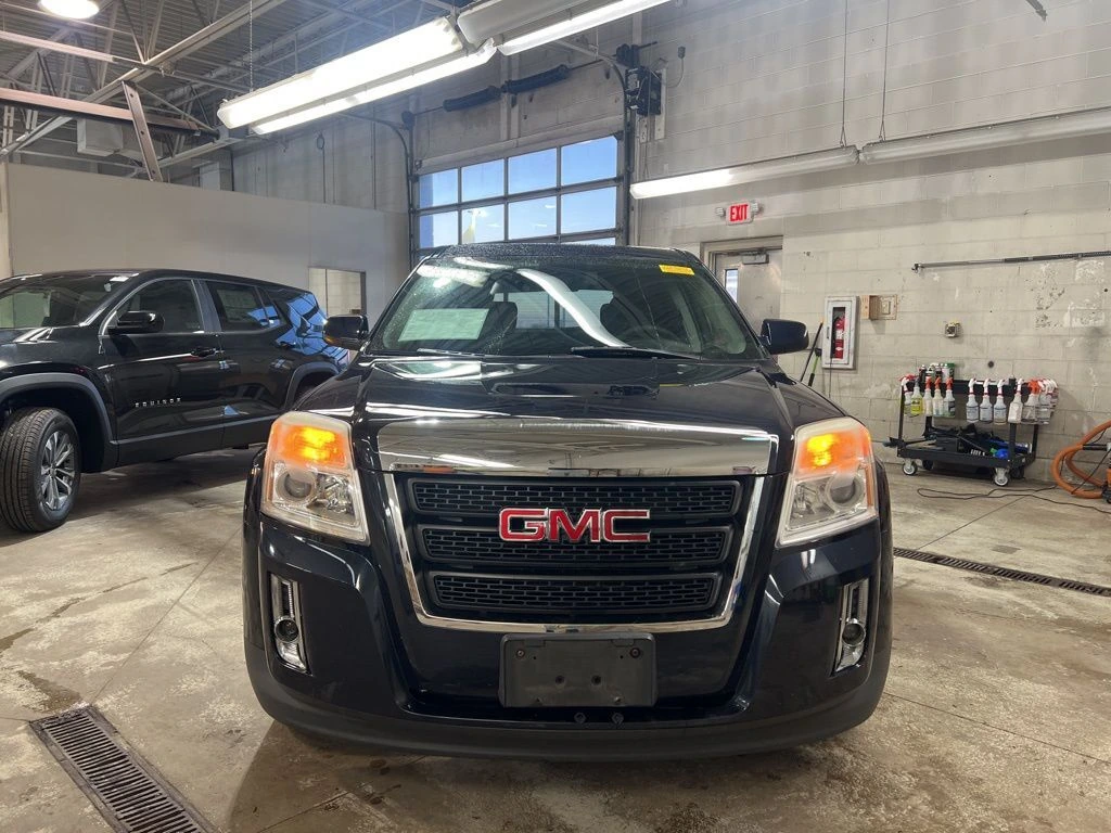 Used 2015 GMC Terrain SLE-1 with VIN 2GKFLVEK8F6240197 for sale in Milwaukee, WI