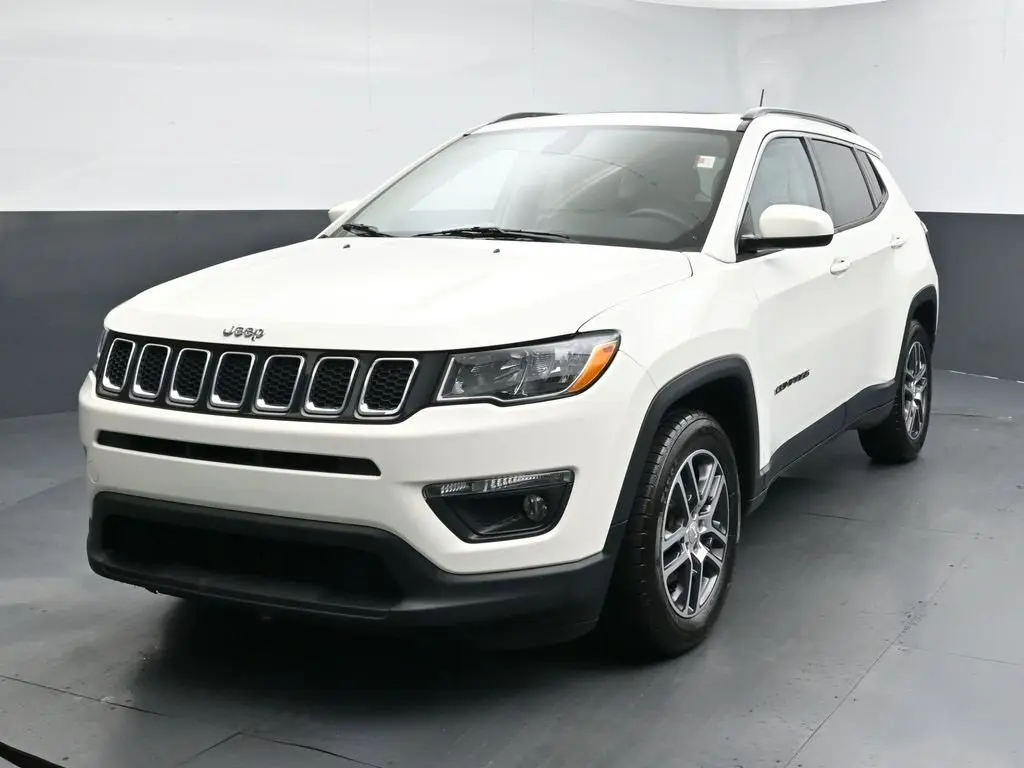 2018 Jeep Compass Latitude photo 4