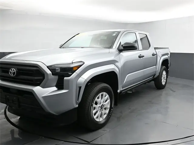 2024 Toyota Tacoma SR photo 4