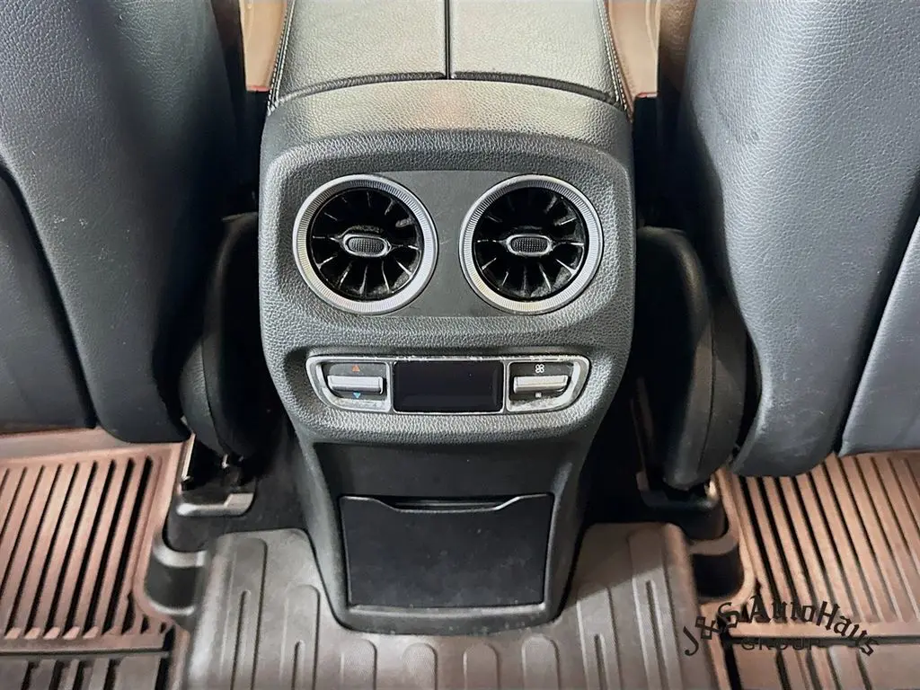 2019 Mercedes Benz G 550 photo 28