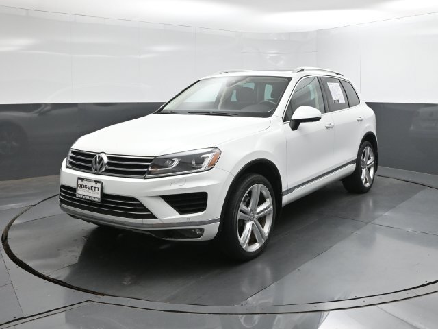 2017 Volkswagen Touareg V6 Executive 4Motion