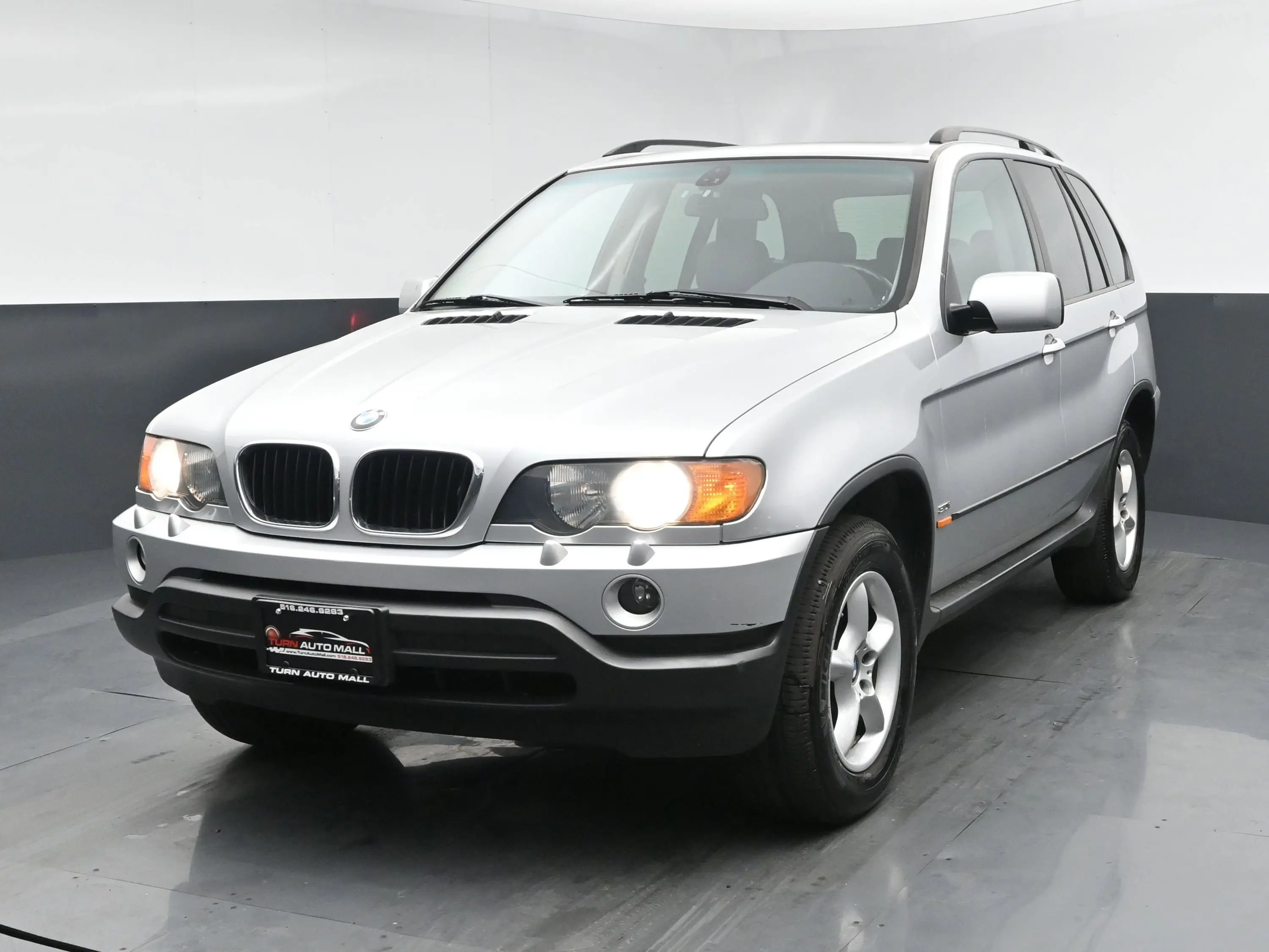 2003 BMW X5 Base