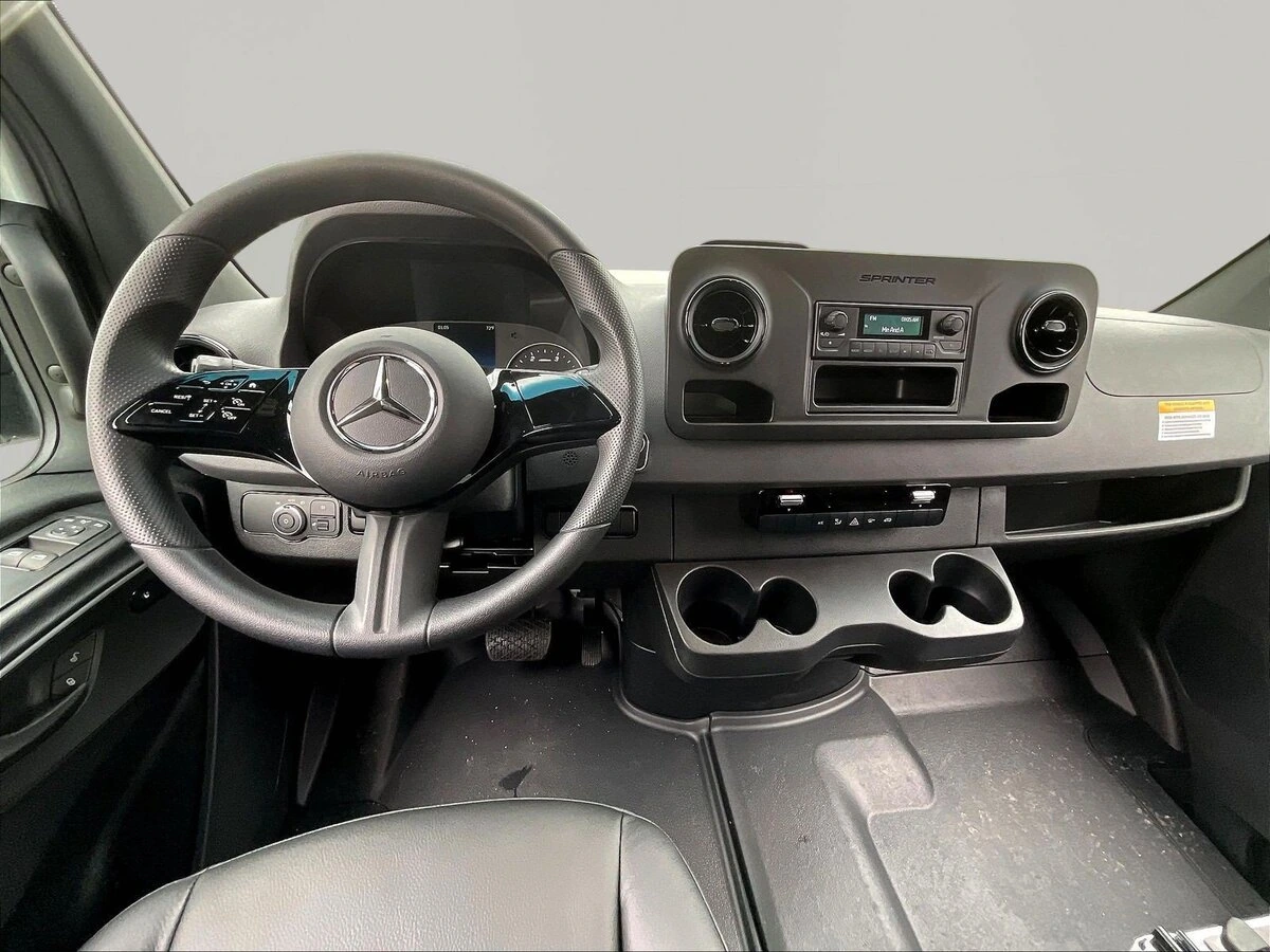2025 Mercedes-Benz Sprinter Cargo Van Base - Photo 8