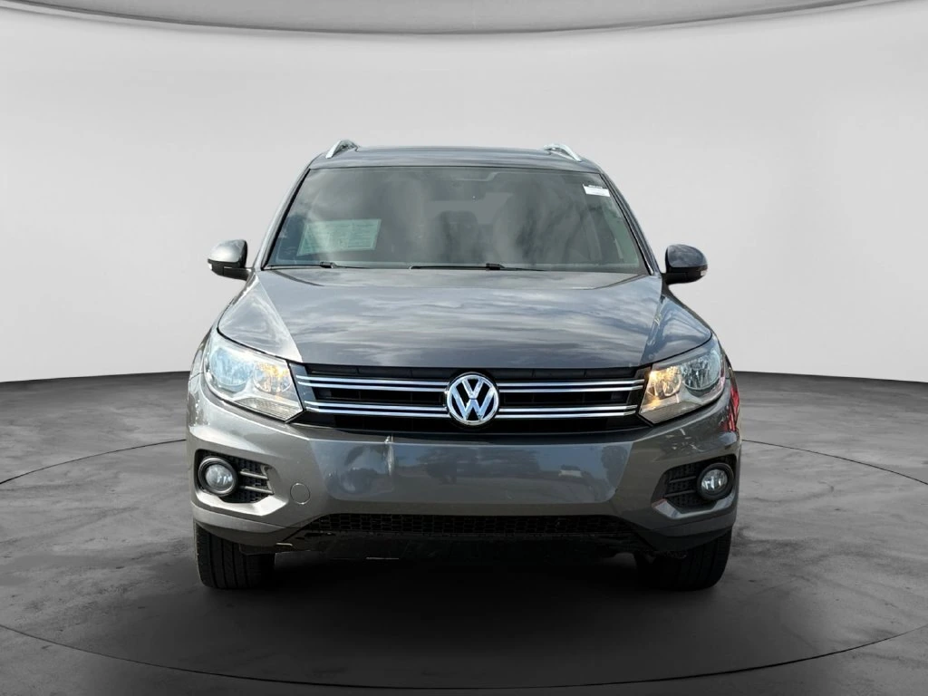 Used 2015 Volkswagen Tiguan SE with VIN WVGBV7AX2FW576303 for sale in Milwaukee, WI